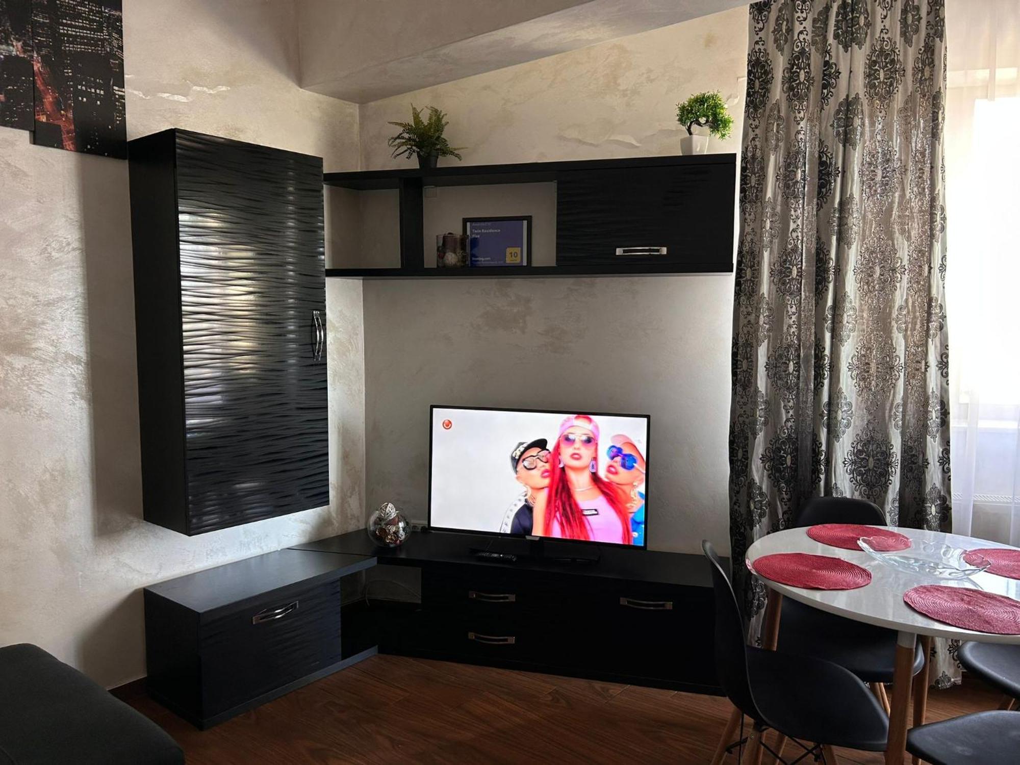 Twin Residence Five Мамая Екстериор снимка